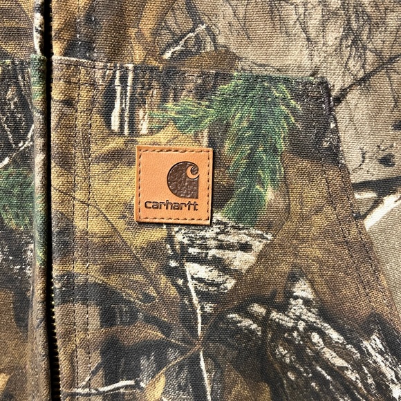 Vintage Carhartt Real Tree Workwear Jacket Camo Size M - Picture 3 of 3